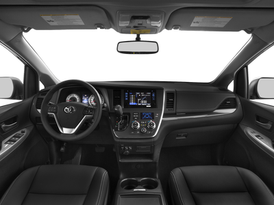2017 Toyota Sienna SE Premium 8 Passenger