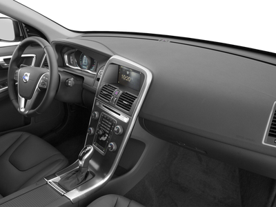 2015 Volvo XC60 T5 Platinum