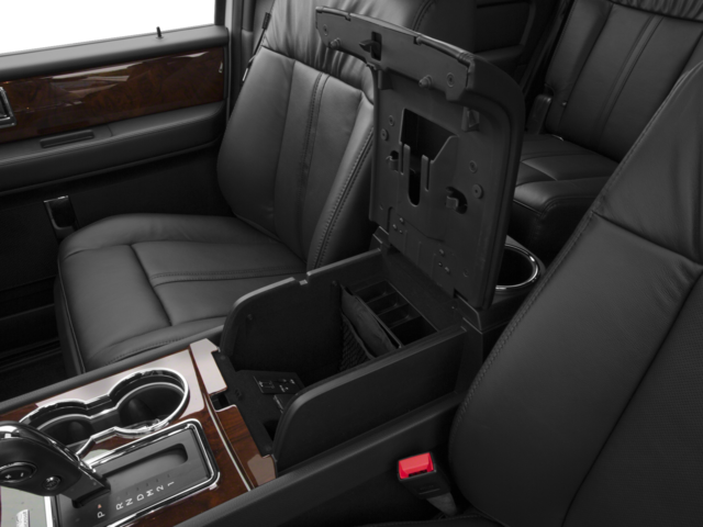 2016 Lincoln Navigator Select