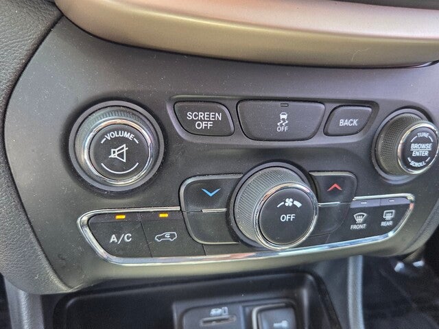 2016 Jeep Cherokee Latitude