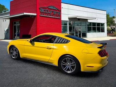 2017 Ford Mustang EcoBoost Premium