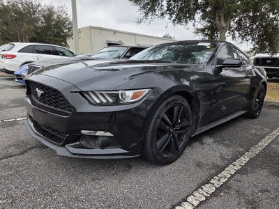 2017 Ford Mustang EcoBoost Premium