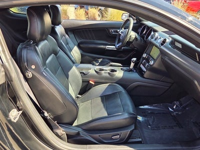 2017 Ford Mustang EcoBoost Premium