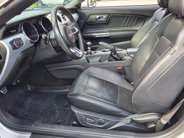 2016 Ford Mustang EcoBoost Premium