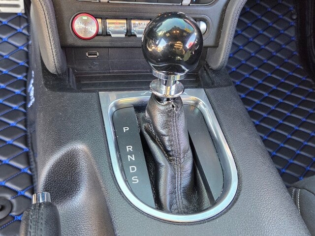 2020 Ford Mustang EcoBoost