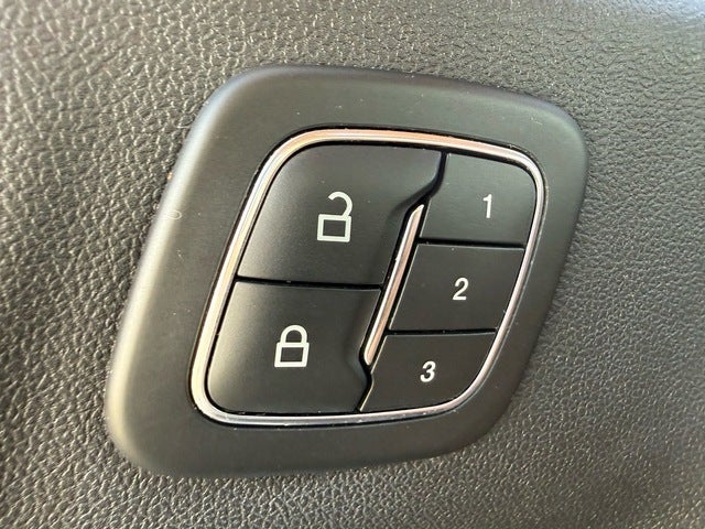 2022 Ford Escape Hybrid Titanium