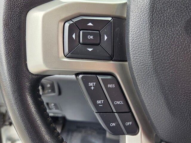 2022 Ford F-350SD Lariat