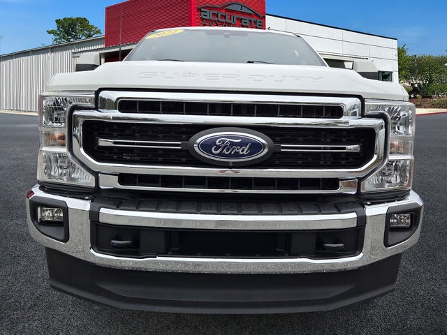 2022 Ford F-350SD Lariat