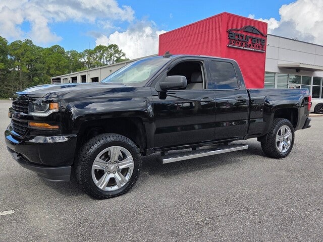 2018 Chevrolet Silverado 1500 Custom