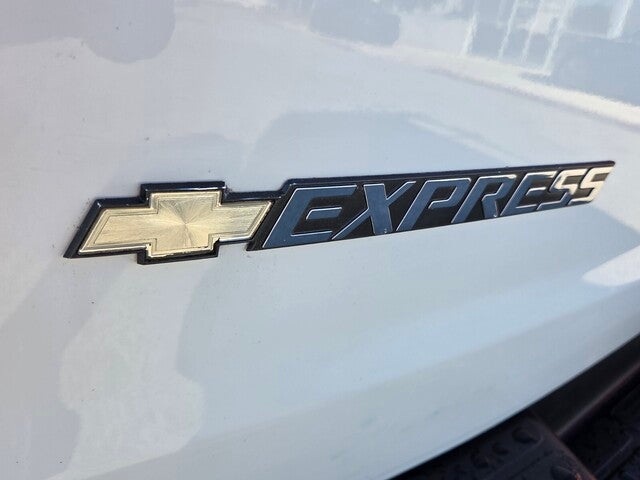 2020 Chevrolet Express 2500 Work Van Cargo