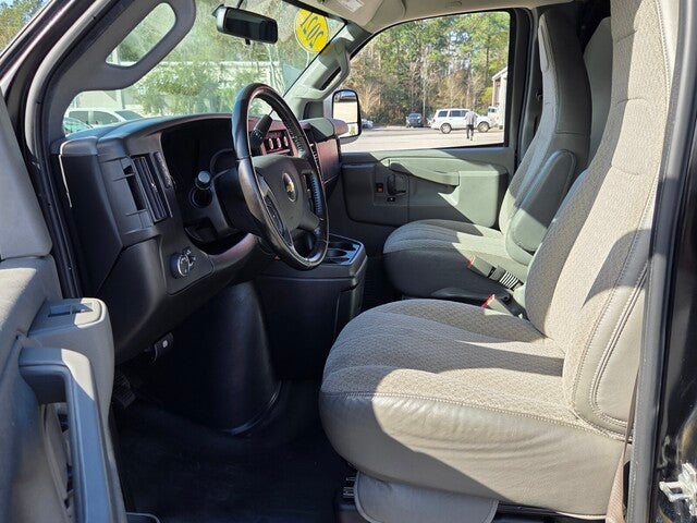 2021 Chevrolet Express 2500 Work Van Cargo