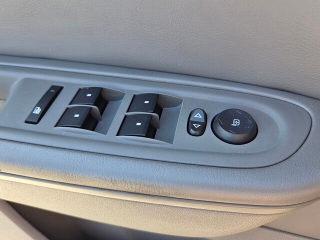 2016 Chevrolet Traverse LS