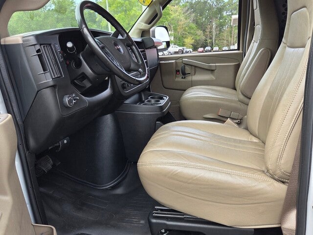 2023 GMC Savana 2500 Work Van