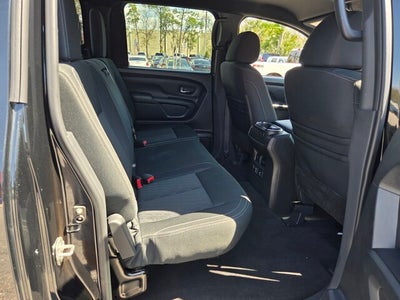 2019 Nissan Titan SV