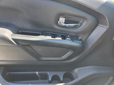 2019 Nissan Titan SV