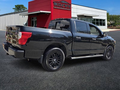 2019 Nissan Titan SV