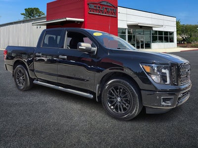 2019 Nissan Titan SV