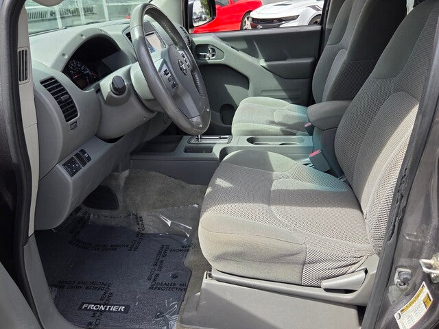 2016 Nissan Frontier SV
