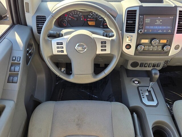 2021 Nissan Frontier SV