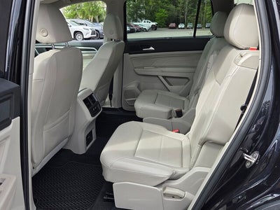 2022 Volkswagen Atlas 2.0T SE w/Technology