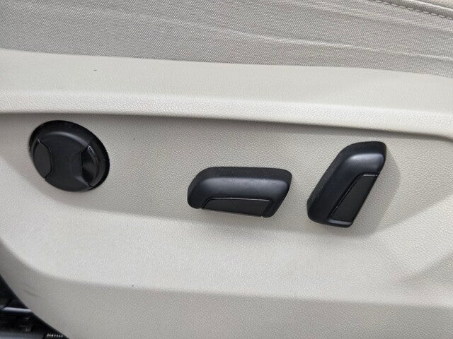 2022 Volkswagen Atlas 2.0T SE w/Technology