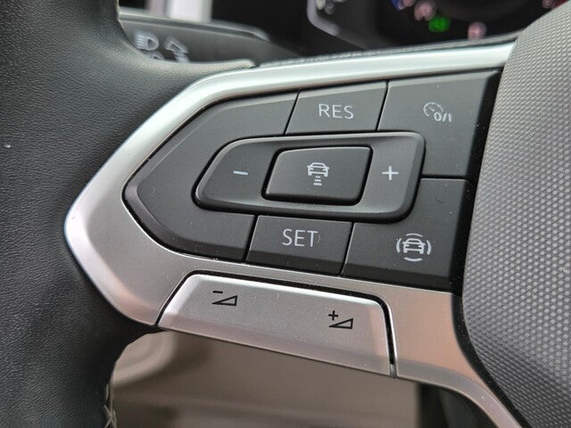 2022 Volkswagen Atlas 2.0T SE w/Technology