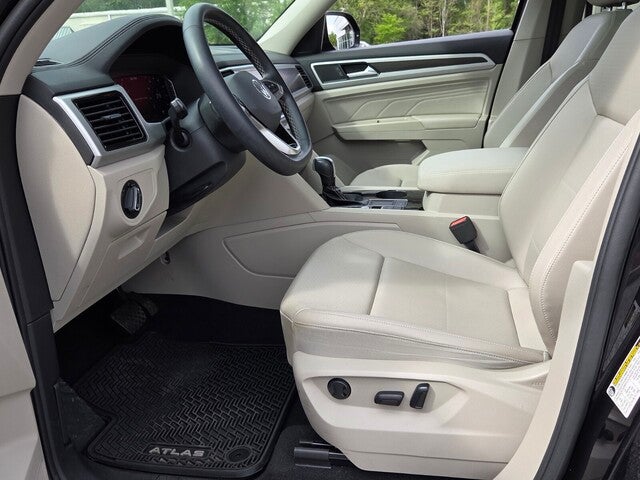 2022 Volkswagen Atlas 2.0T SE w/Technology