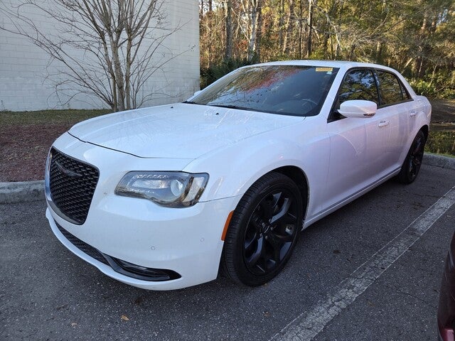 2022 Chrysler 300 S