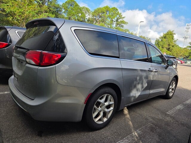 2018 Chrysler Pacifica Touring Plus
