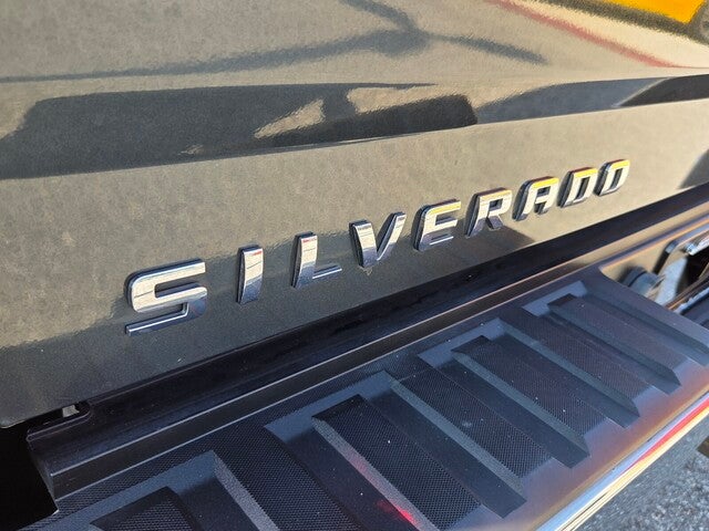 2017 Chevrolet Silverado 1500 LT LT1