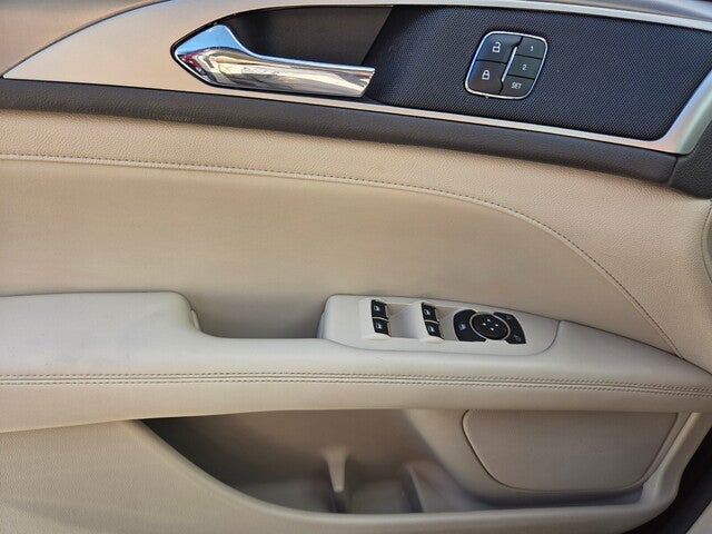 2017 Lincoln MKZ Premiere