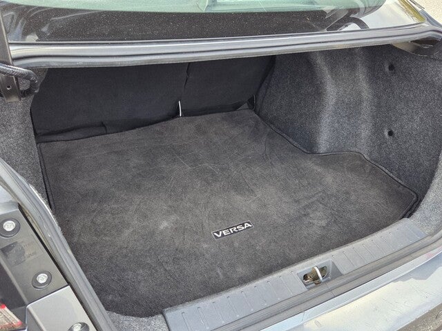 2022 Nissan Versa 1.6 SV