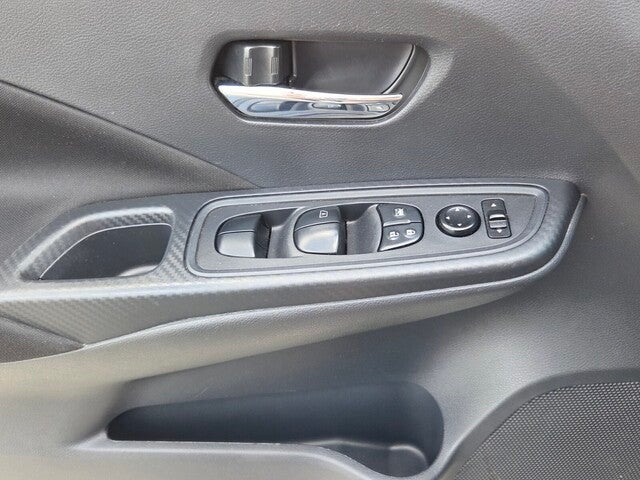 2022 Nissan Versa 1.6 SV