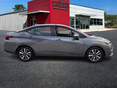 2022 Nissan Versa 1.6 SV