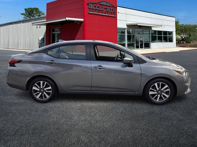 2022 Nissan Versa 1.6 SV