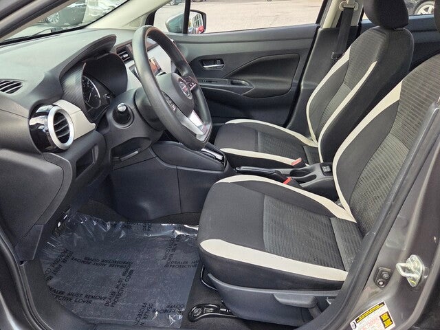 2022 Nissan Versa 1.6 SV