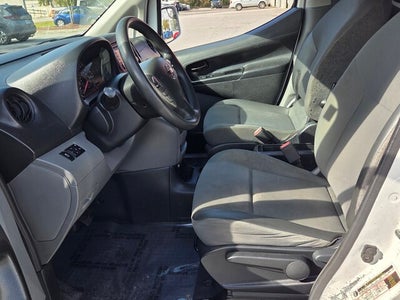 2019 Nissan NV200 SV
