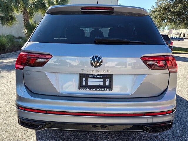 2022 Volkswagen Tiguan 2.0T SE R-Line Black