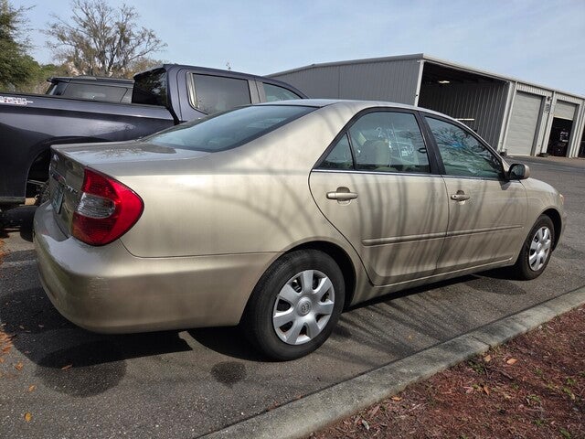 2004 Toyota Camry LE