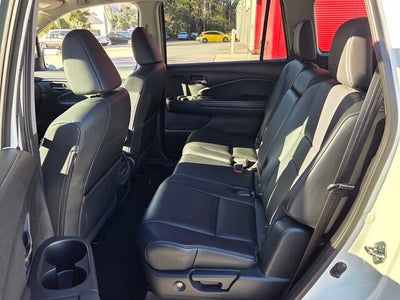 2017 Honda Pilot EX-L w/Navigation