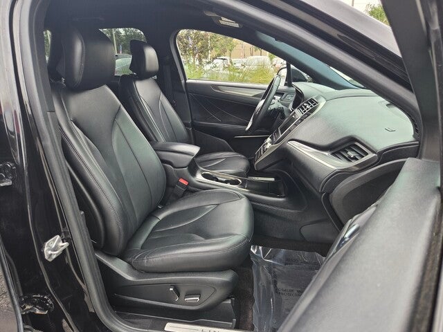 2019 Lincoln MKC Standard
