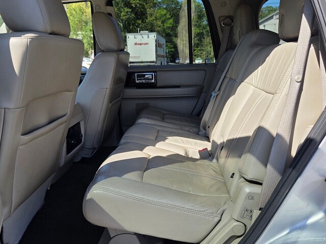 2016 Lincoln Navigator Select