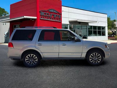 2016 Lincoln Navigator Select