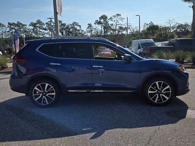 2020 Nissan Rogue SL