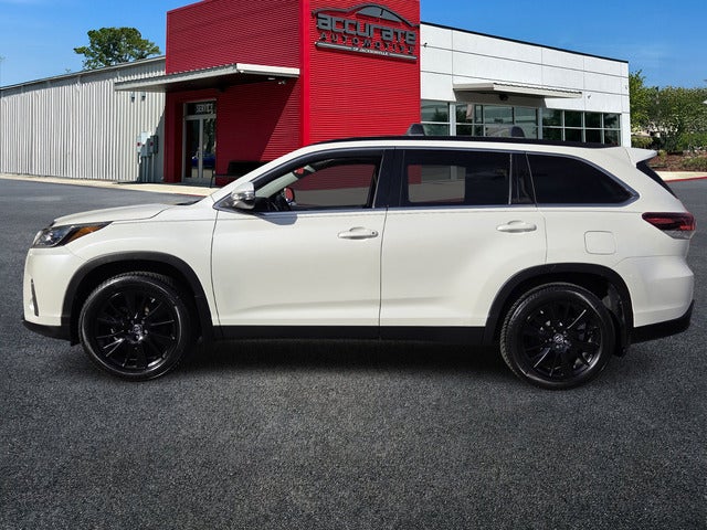 2019 Toyota Highlander SE