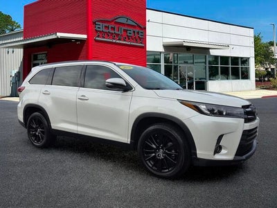 2019 Toyota Highlander SE