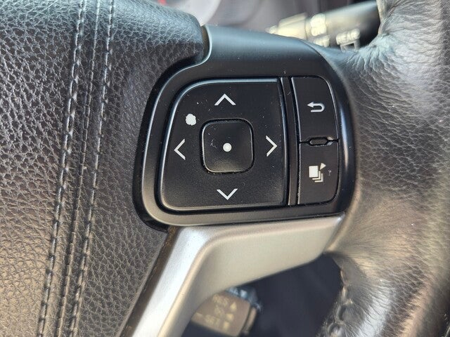 2017 Toyota Sienna SE Premium 8 Passenger