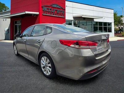 2017 Kia Optima LX