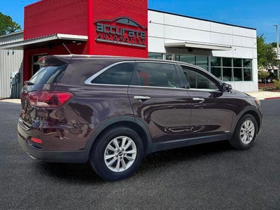 2019 Kia Sorento LX