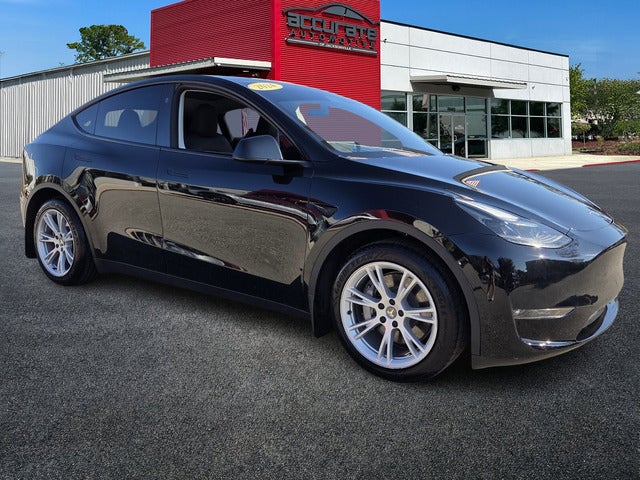 2024 Tesla Model Y Long Range